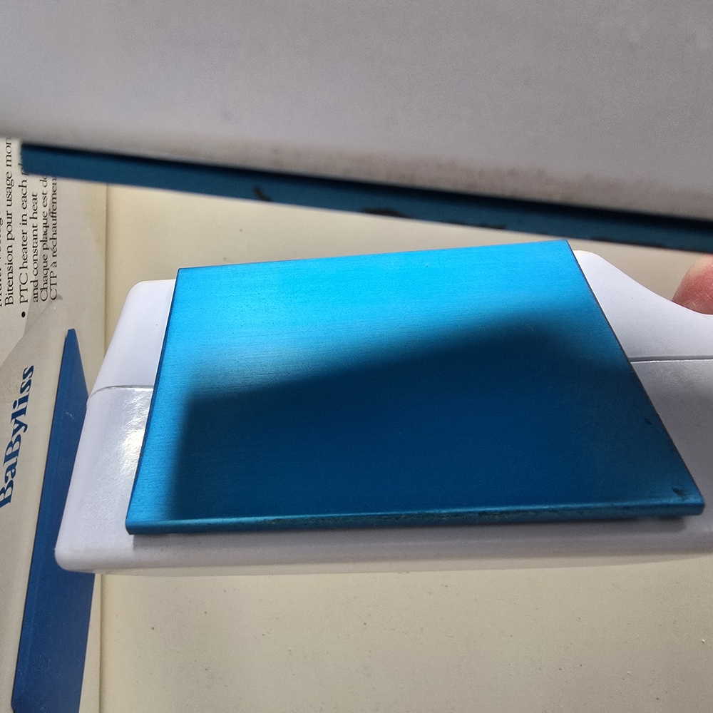 BaByliss White and Blue Hair Straightener - Picture 3 of 3